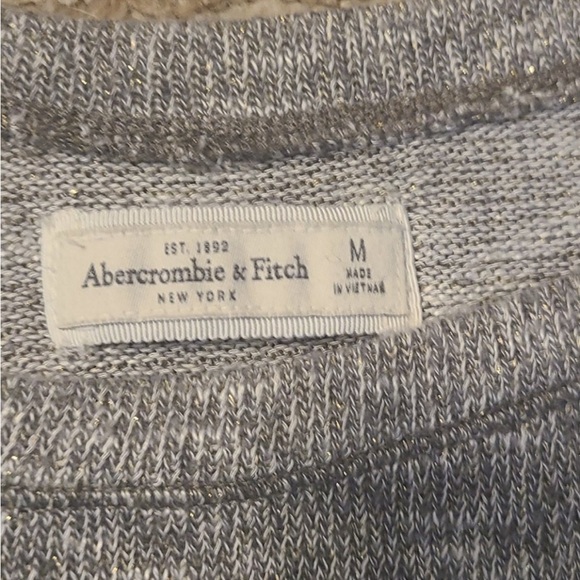 Abercrombie & Fitch gray layered sparkly sweater - Picture 2 of 4